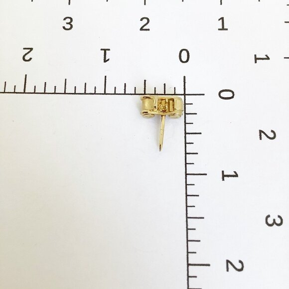 Vintage 3D Tie Tack Antique Car Small Figural Signed Sarah Coventry Silver Tone - Picture 6 of 6